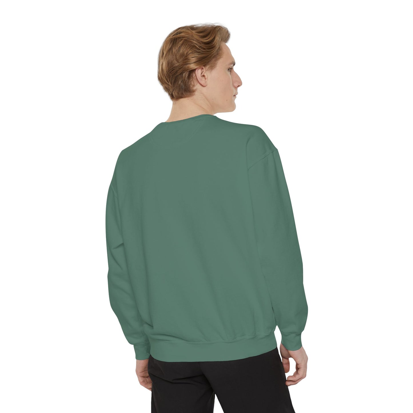 Chase Your Dreams Sweatshirt, Cozy Fashion, Inspirational Gift, Motivational Apparel, Perfect for Dreamers