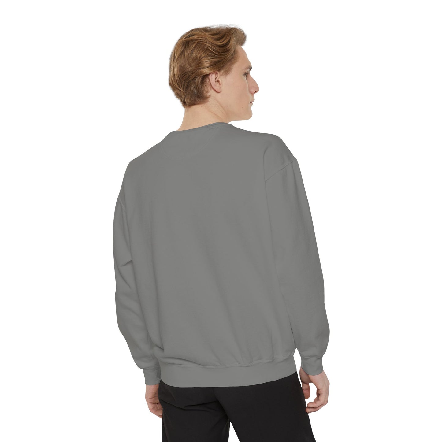 Chase Your Dreams Sweatshirt, Cozy Fashion, Inspirational Gift, Motivational Apparel, Perfect for Dreamers